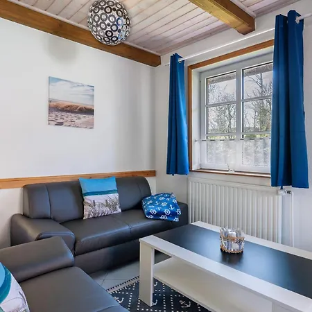 Holiday home Haus Moewe Und Robbe