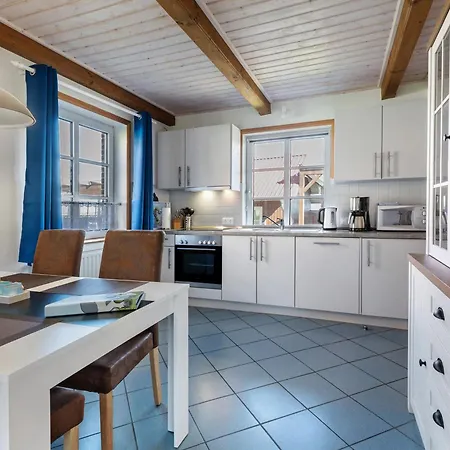 Haus Moewe Und Robbe